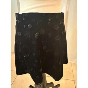 BSKGIRL Bershka Special Edition Black Velvet Floral Mini Skirt Y2K Coquette